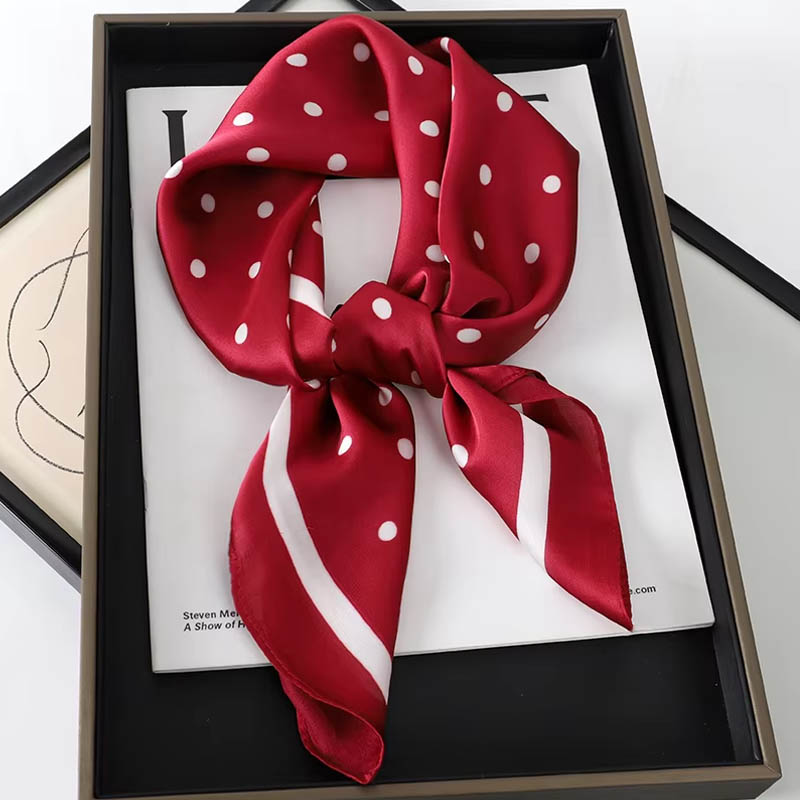 Luxury Lady Hair Dot Scarf Fem - Scarf Silk Square recension och pris